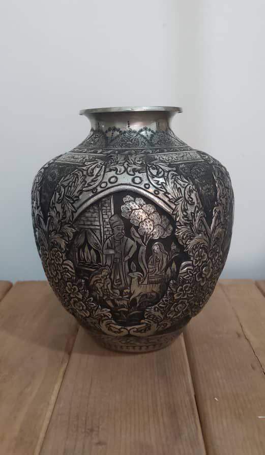 گلدان مس قلع خورده